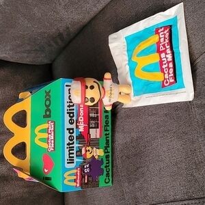 CACTUS JACK FLEA MARKET x Mcdonald's Meal Box and Toy